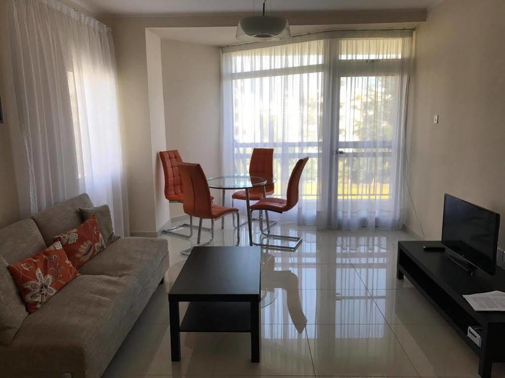 Zavos Marathon Beach Apartments Limassol Exterior foto